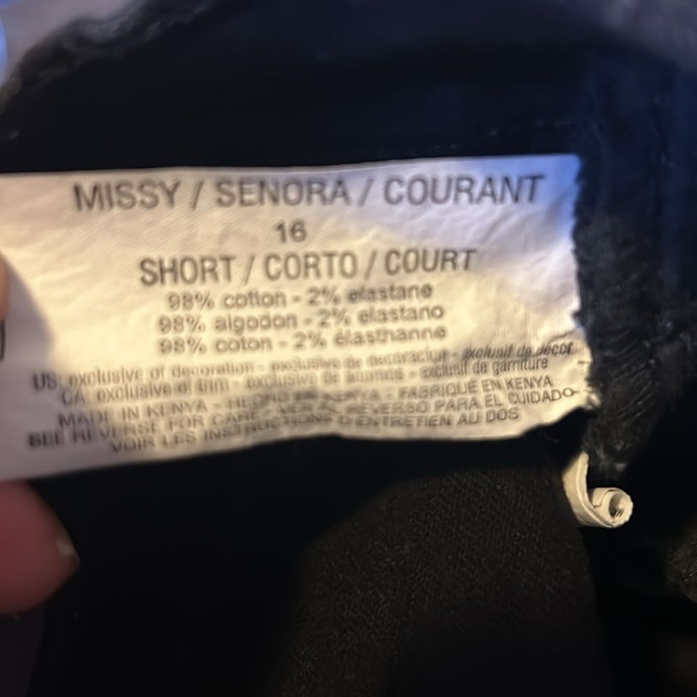 Gloria Vanderbilt Amanda Straight Leg Black Jeans Size 16 Short - Picture 4 of 5